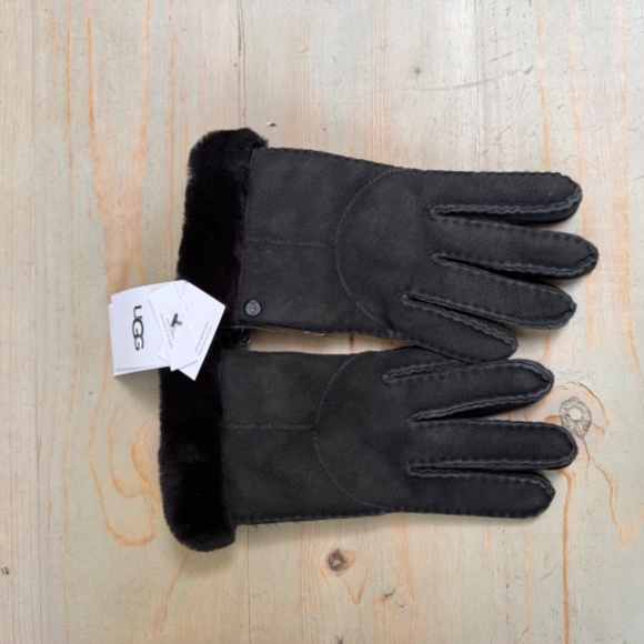 UGG SHEEPSKIN WHIPSTITCH TOUCHSCREEN GLOVES BLACK NEW - Picture 1 of 8